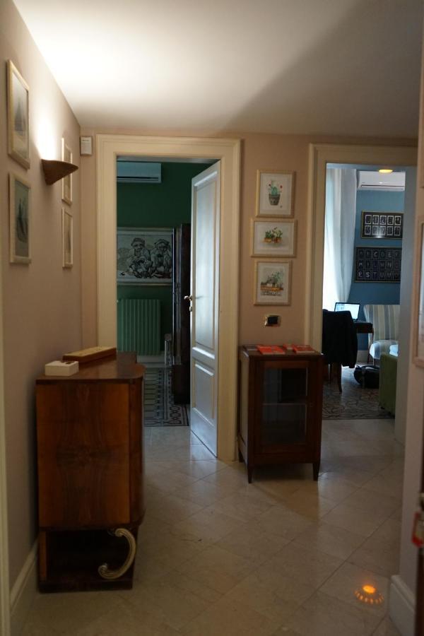 Appartamento Di Fronte Al Mare By Apulia Accommodation Bari Ngoại thất bức ảnh