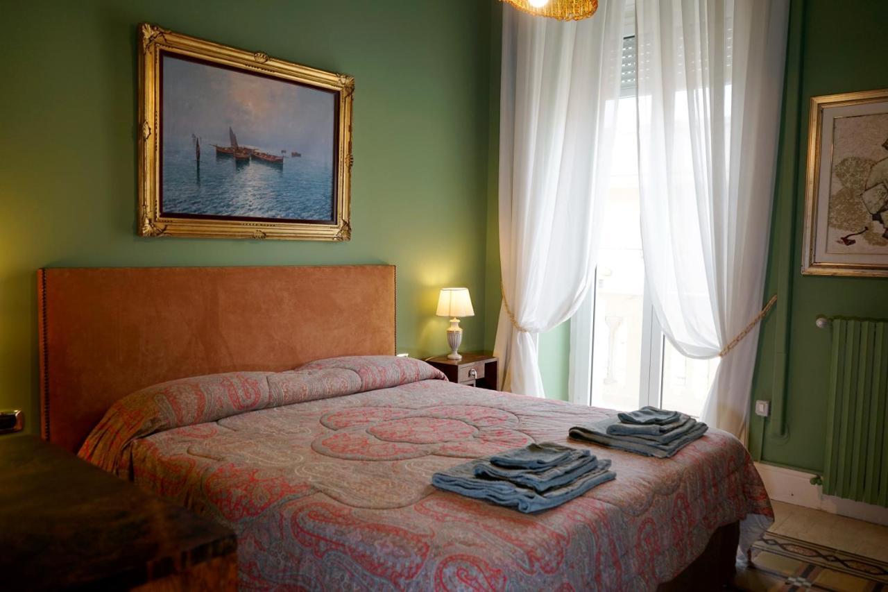 Appartamento Di Fronte Al Mare By Apulia Accommodation Bari Ngoại thất bức ảnh