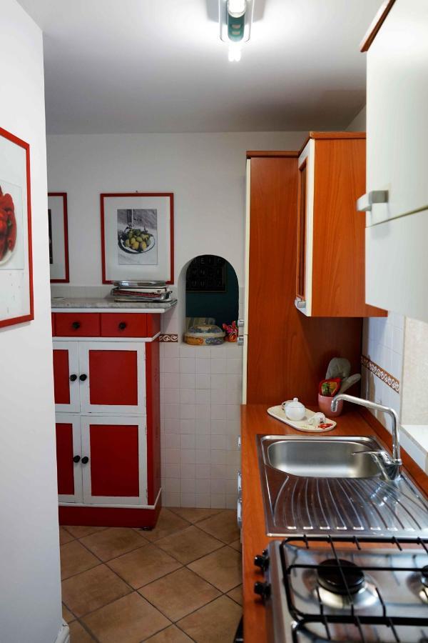 Appartamento Di Fronte Al Mare By Apulia Accommodation Bari Ngoại thất bức ảnh
